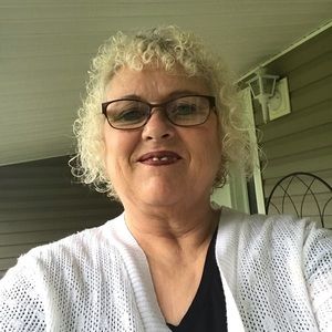 Meet your Posher, Kay